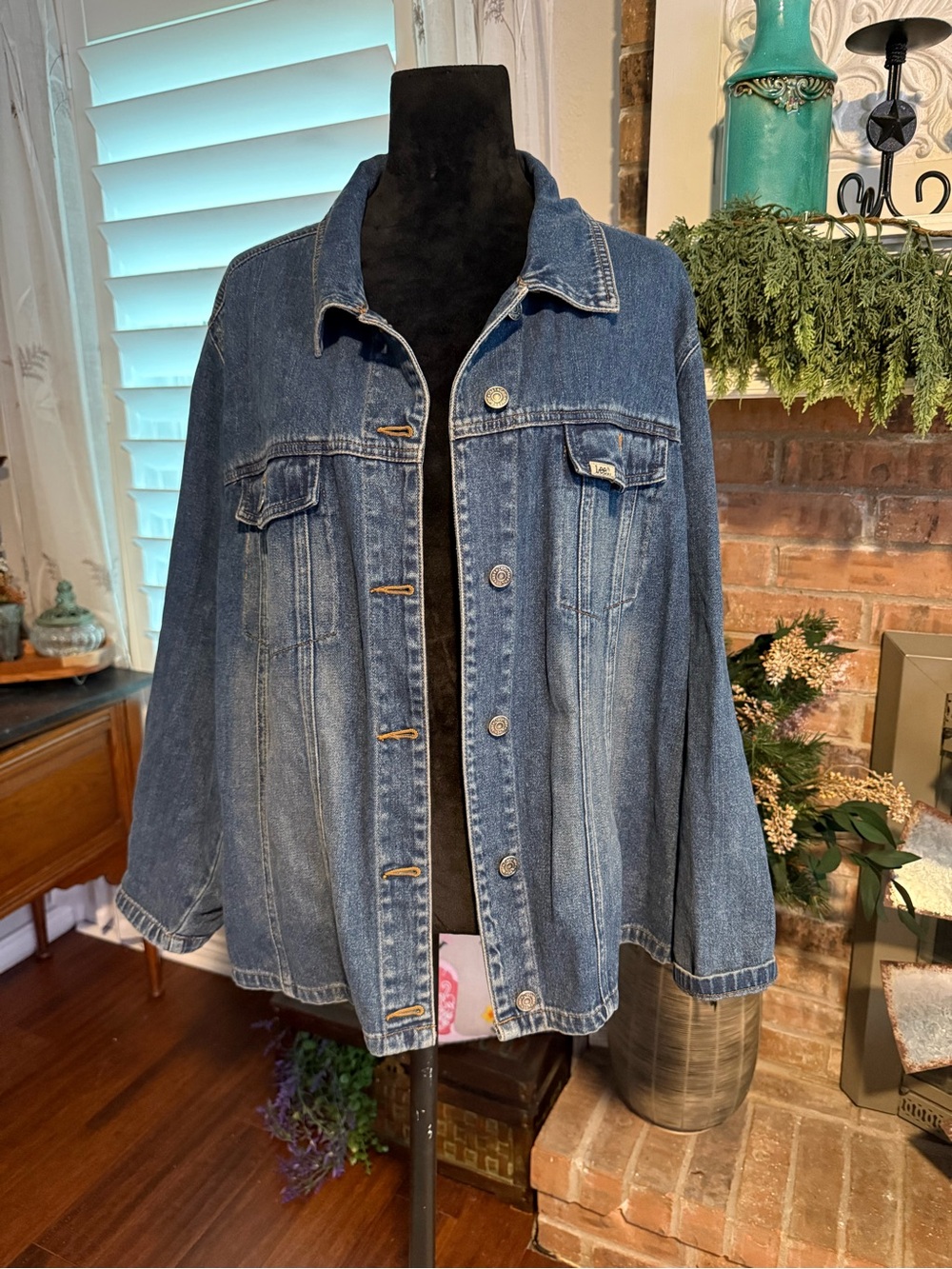 Lee Womenās 3X Denim Jacket Blue 100% Cotton Button Front Utility Chore Coat
